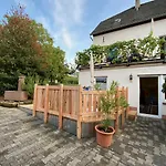 Ferienweingut Matthias Loewen 아파트
