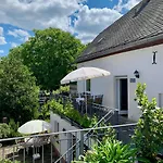Ferienweingut Matthias Loewen Detzem