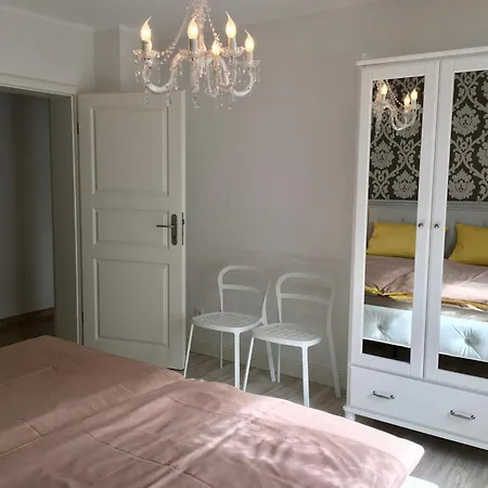 Apartamento Ferienweingut Matthias Loewen Detzem