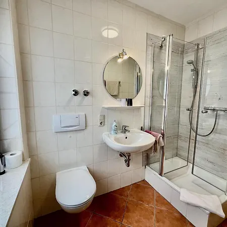 Apartment Ferienweingut Matthias Loewen Detzem