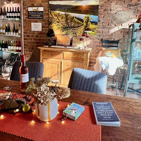 Apartamento Ferienweingut Matthias Loewen Detzem