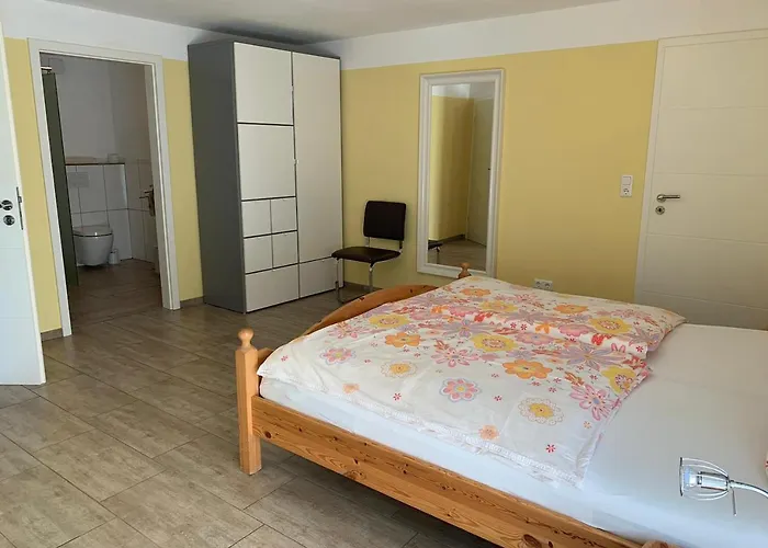 Ferienweingut Matthias Loewen Lägenhet Detzem