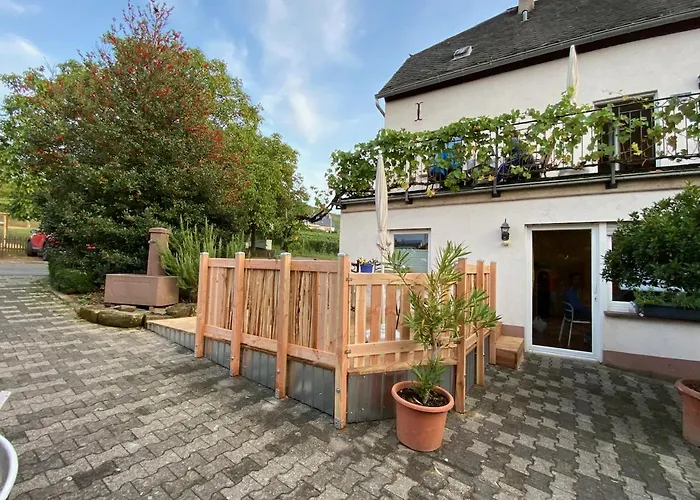 Ferienweingut Matthias Loewen Lägenhet