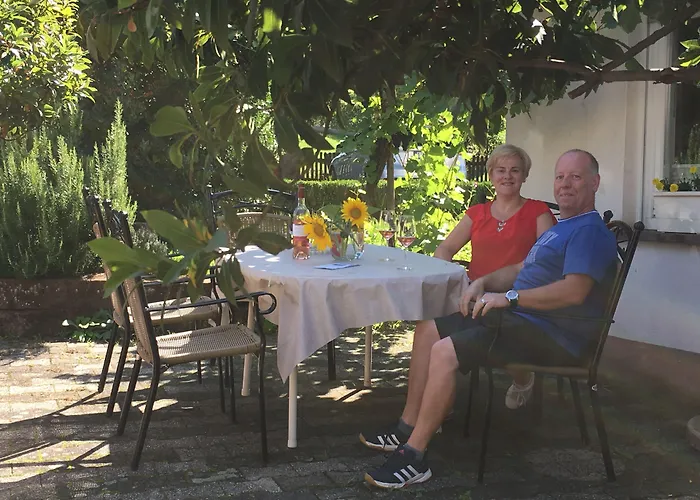 Lägenhet Ferienweingut Matthias Loewen *