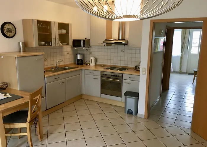 Ferienweingut Matthias Loewen *