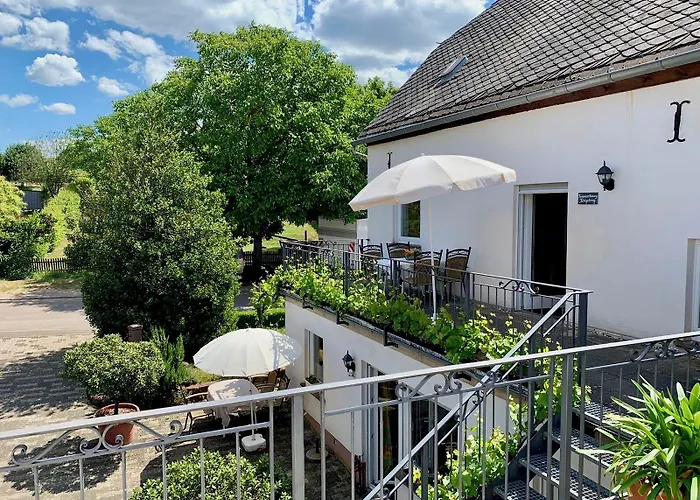 Ferienweingut Matthias Loewen Lägenhet